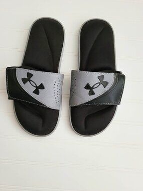 Under Armour Ignite VI Sandals Mens Black and Gray Size 8 Slides Adjustable
